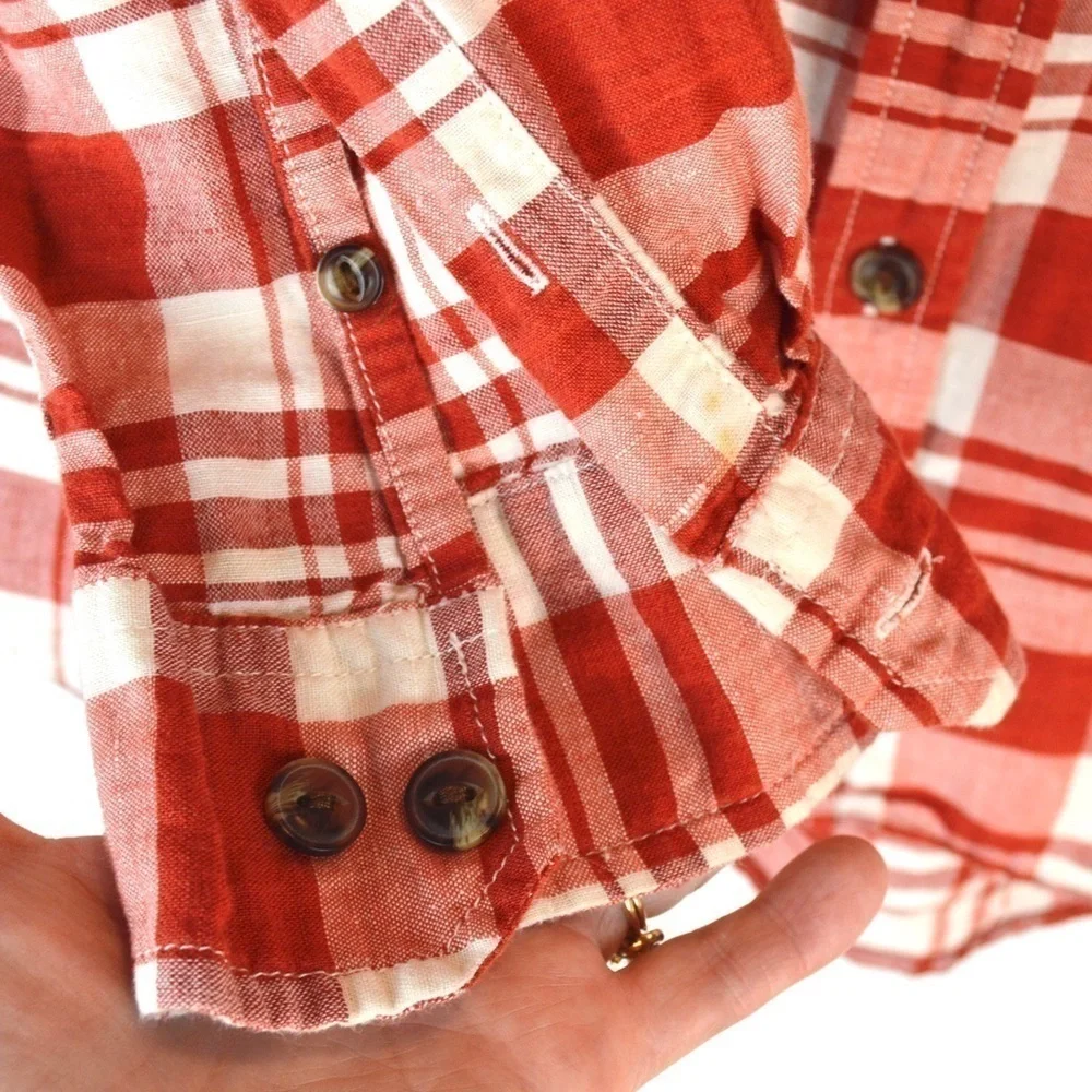 The North Face Men’s Linen Blend‎ Red Plaid Long Sleeve Button Down Shirt, Large